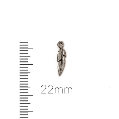 alt="elements of antiquity antique pewter small native feather charm"